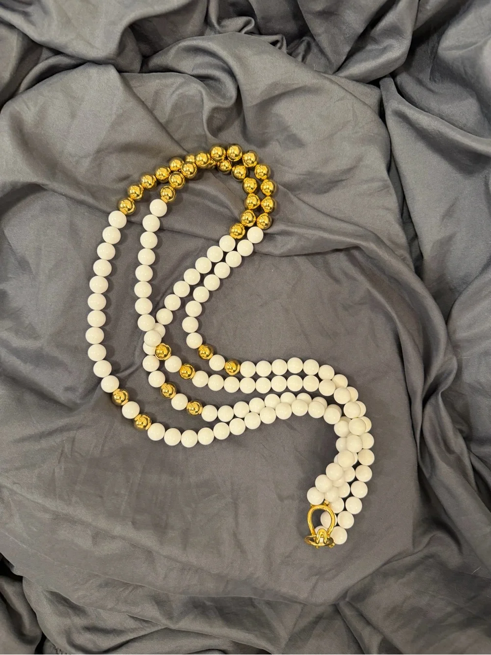 Vintage White and Gold Beaded Layered Necklace - Women’s Fashion Jewelry